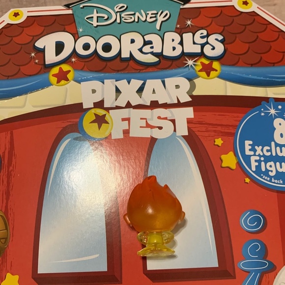 Disney Doorables Pixar Fest Jack Jack Figure from The Incredibles - Picture 2 of 3